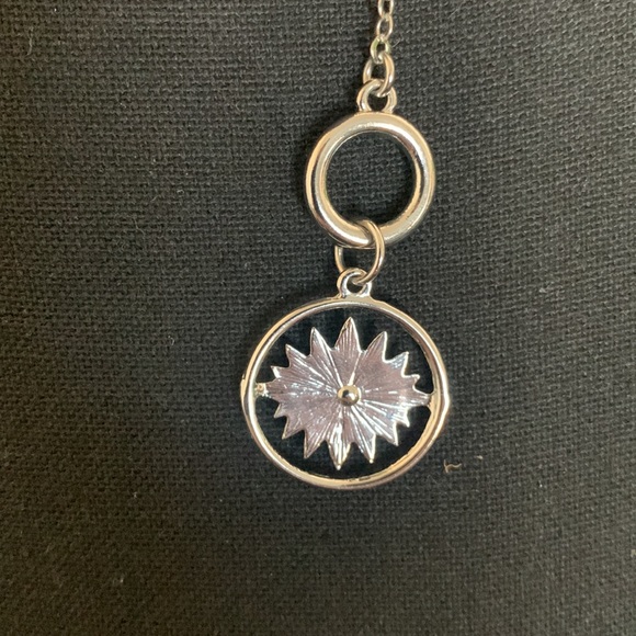 Necklace - Picture 5 of 5